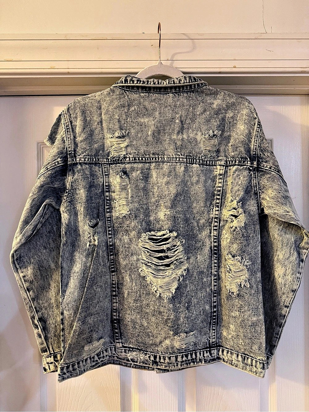 Macaron Distressed Denim Jacket - Picture 2 of 4